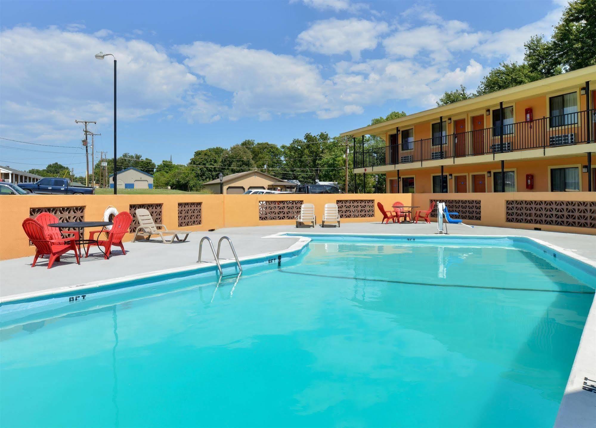 Americas Best Value Inn Ponca City Εξωτερικό φωτογραφία