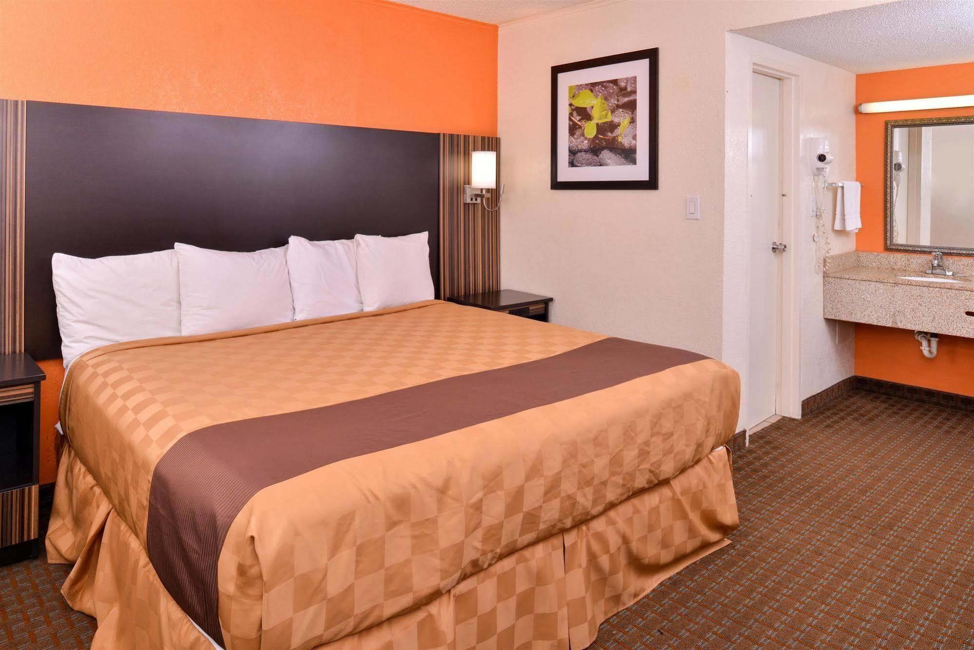 Americas Best Value Inn Ponca City Εξωτερικό φωτογραφία
