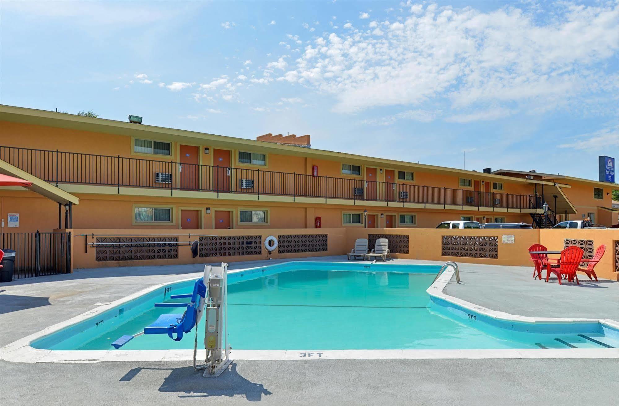 Americas Best Value Inn Ponca City Εξωτερικό φωτογραφία